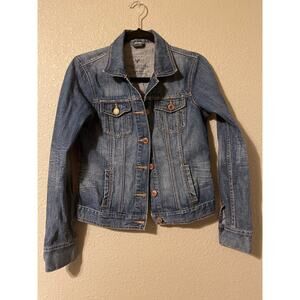 American Eagle Women's Jean Jacket - Size Medium - Great Condition!